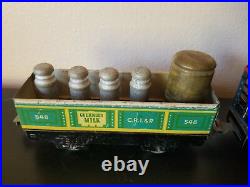 1942 Marx Trains Set with 2 flood light towers and accessories