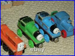 70+ Piece Mattel Thomas the Train Wooden Mixed Set Very Used Toy withMany Extras B