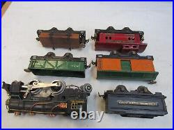 AMERICAN FLYER VINTAGE PREWAR 6 pc FREIGHT SET 2-4-2 LOCO TESTED AND RUNIING