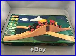 BRIO Vintage Box Set 33125 Complete Very Nice Condition in Box Track and Trains