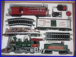 Bachmann North Pole Special Large Scale Model Train Set In Very Good Condition