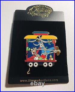 Disney Auctions A Very Merry Train Goofy LE 100 Pin