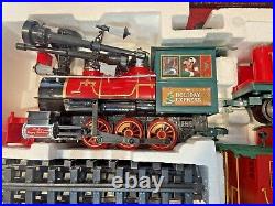 Disney Parks 30 Piece Mickey & Friends Christmas Train Set Complete Very Rare