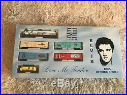 Elvis Train Set. Electric VERY RARE STILL SEALED! Ltd/edt with numbered COE