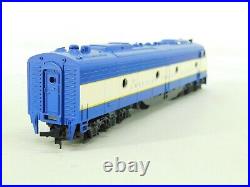 HO Scale Rivarossi 0824 American Orient Express Passenger Set withDiesels