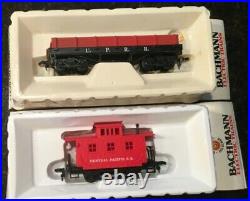 HO Scale Vintage Train Set-Life-Like & Bachman Cars, Track, PowerPak, Locomotive