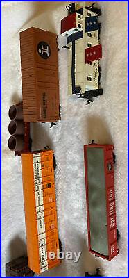 HO scale Bachmann Bicentennial Train Set! Very Nice And Desirable