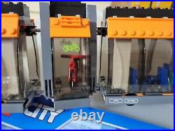 LEGO 60097 City Square Trolley Train WithInstructions Very Good Condition