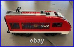 LEGO City Passenger Train 2010 (7938)Very Good Used ConditionFAST SHIPPING