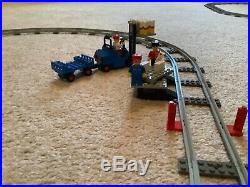 LEGO set #7722 Vintage 4.5v Battery Powered Operated Train. VERY GOOD CONDITION