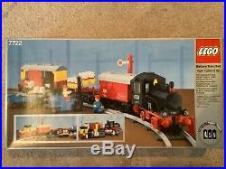 LEGO set #7722 Vintage 4.5v Battery Powered Operated Train. VERY GOOD CONDITION