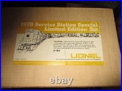LIONEL O Gauge #6-1868 1978 Service Station Special GP9 Diesel Train SetNEW