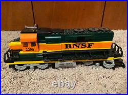Lego 10133 BNSF GP-38 Locomotive Train Engine 95.0% complete Very Rare Train