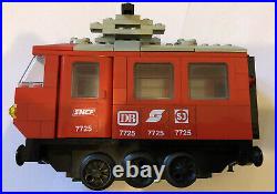 Lego 12V train set 7725 complete, extra carriage, instructions, very good cond
