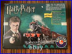 Lionel 7-11020 Harry Potter Hogwarts Express Train Set O-Gauge VERY NICE
