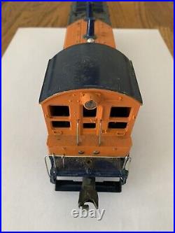 Lionel No. 6250 Seaboard NW-2 Railroad Diesel Switcher, Blue/Orange and trainset