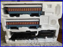 Lionel Polar Express Christmas Train Set G Gauge 711022 Battery Operated, TESTED