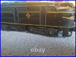Lionel Post War Trains 2032 Erie Alco AB Twin Diesel Locomotive Set RUNNING