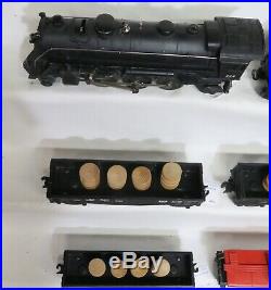 Lionel Postwar 224, 2466t, 2452,2452,2452,2472 Train Set In Very Nice Condition