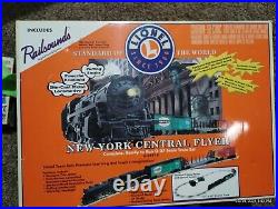 New York Central Flyer Freight Set (4-4-2 Steam Loco #8602) Sku 6-31914