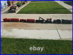 Original Buddy L outdoor railroad train set with 6 cars very nice