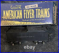 Prewar american flyer train set. Steam Locomotive #561 Withcoal Car 558, VERY RARE