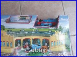 Thomas Trackmaster Tidmouth Sheds Set & Train (battery operated) BOXED VERY RARE