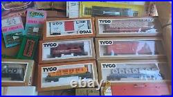 Tyco Clementine Gold Mining Company HO-Scale Model Train Set, Very Nice