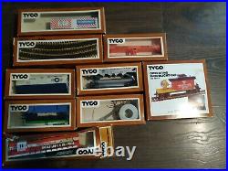 Tyco electric train sets lot 1975