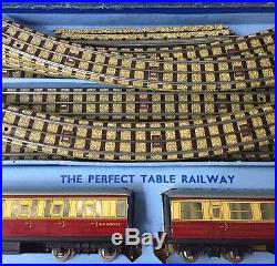 VERY RARE Hornby Dublo Passenger Train Set Silver King B. R. (E. R.) ED11 With Extra