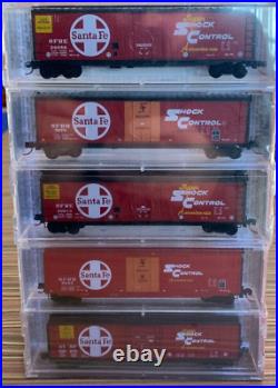 Very Rare Micro Trains N Scale Special Run ATSF Santa Fe 5 Pack Box Car Set NIP