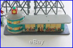 Very rare Red China SHANGHAI 60s ME 058 battery operated TIN litho toy Train set