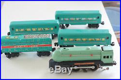 Very rare Red China SHANGHAI 60s ME 058 battery operated TIN litho toy Train set