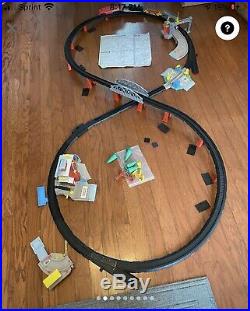 Vintage And Very Rare Hot Wheels Battery Operated Deluxe Train Track Set (1998)