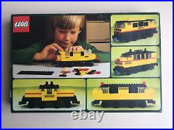 Vintage lego train 162. This Set From 1977 Is In Amazing Condition. Very Rare