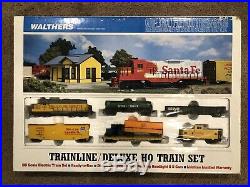 Walthers Trainline Deluxe HO Train Set Union Pacific Very Nice