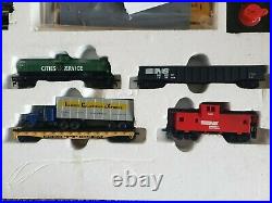 Walthers Trainline Deluxe HO Train Set Union Pacific Very Nice NOS