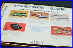 Walthers Trainline Deluxe HO Train Set, Very Nice
