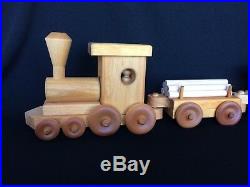 Wooden Toy Train 5 piece set Mint condition Collectible Very Well Made